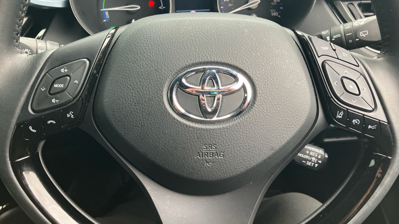 Toyota C-HR 1.8 Hybrid Design 5dr CVT Hybrid Hatchback